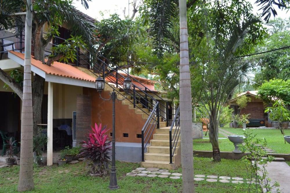 Morning Star Resorts Negombo Zewnętrze zdjęcie