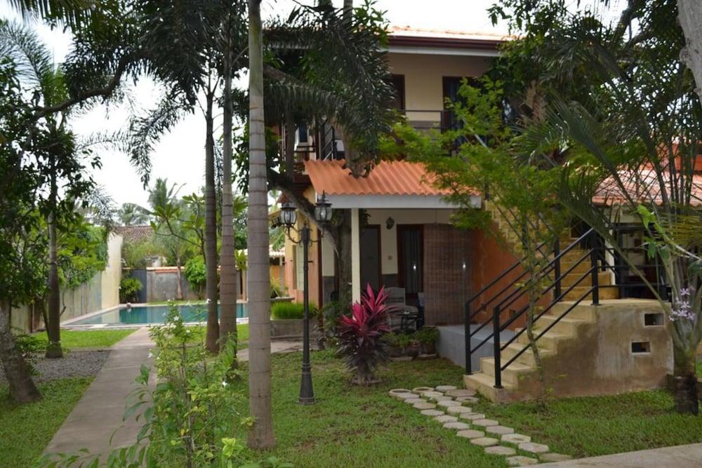 Morning Star Resorts Negombo Zewnętrze zdjęcie